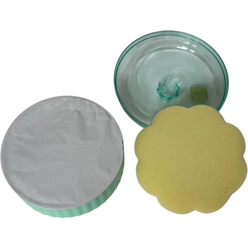 Delagar‎ Belcam Vintage Spring Fresh Dusting Powder Mint Green Box Unopened